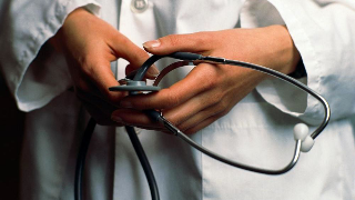 Ancona – In piazza Pertini visite mediche e specialistiche gratuite per adulti e bambini